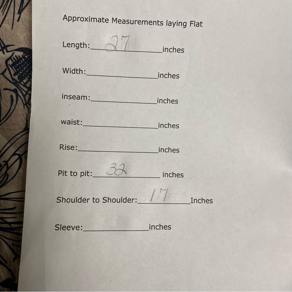 Woman's Blouse- Floral, Lightweight , Vintage - Picture 8 of 10